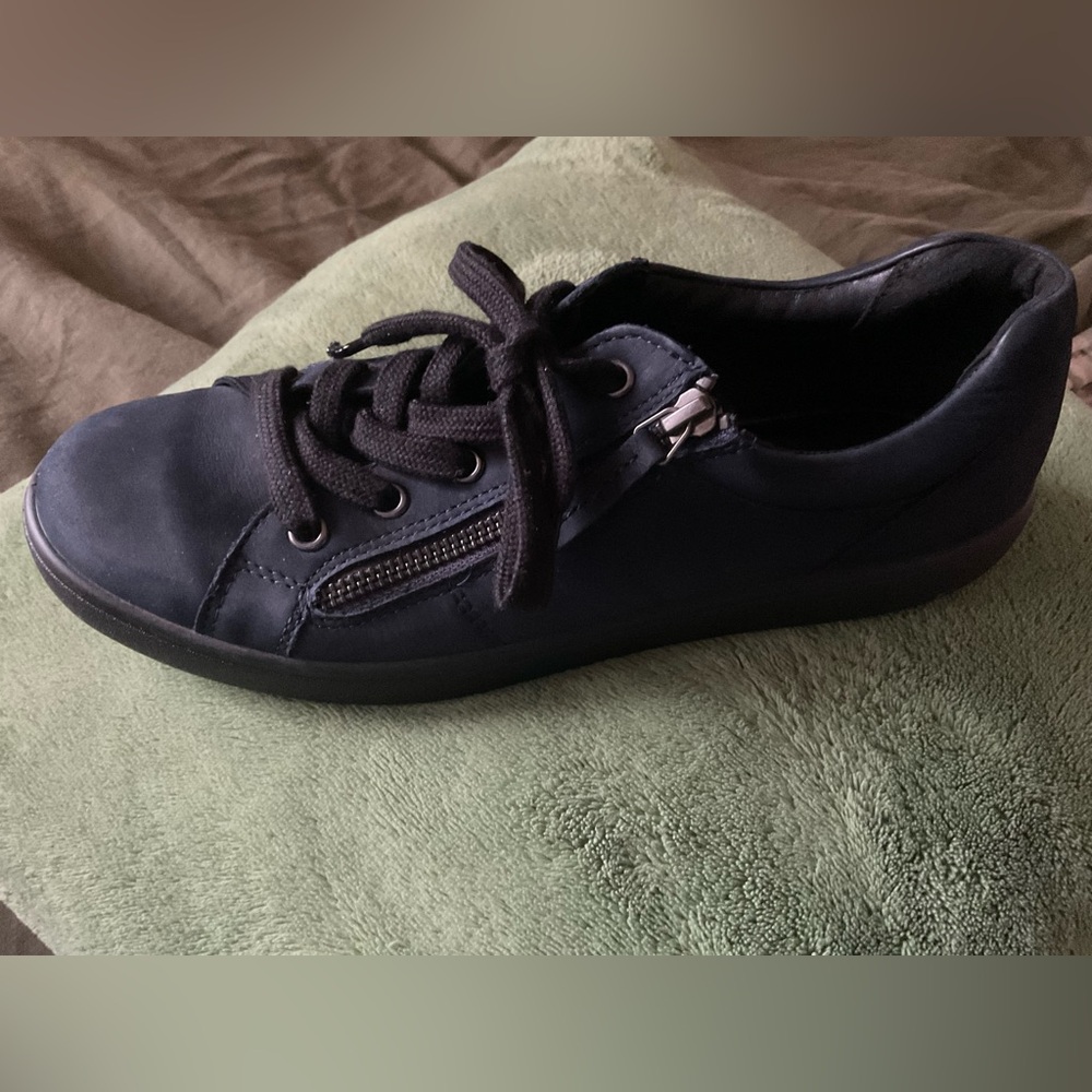 Hotter Black Leather Shoes Never Worn - Picture 3 of 10